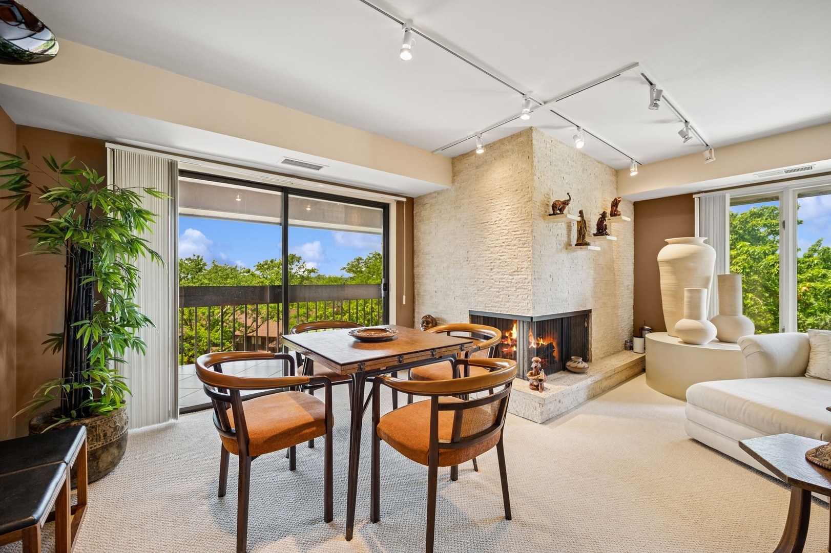 1671 Mission Hills Road Unit: 501