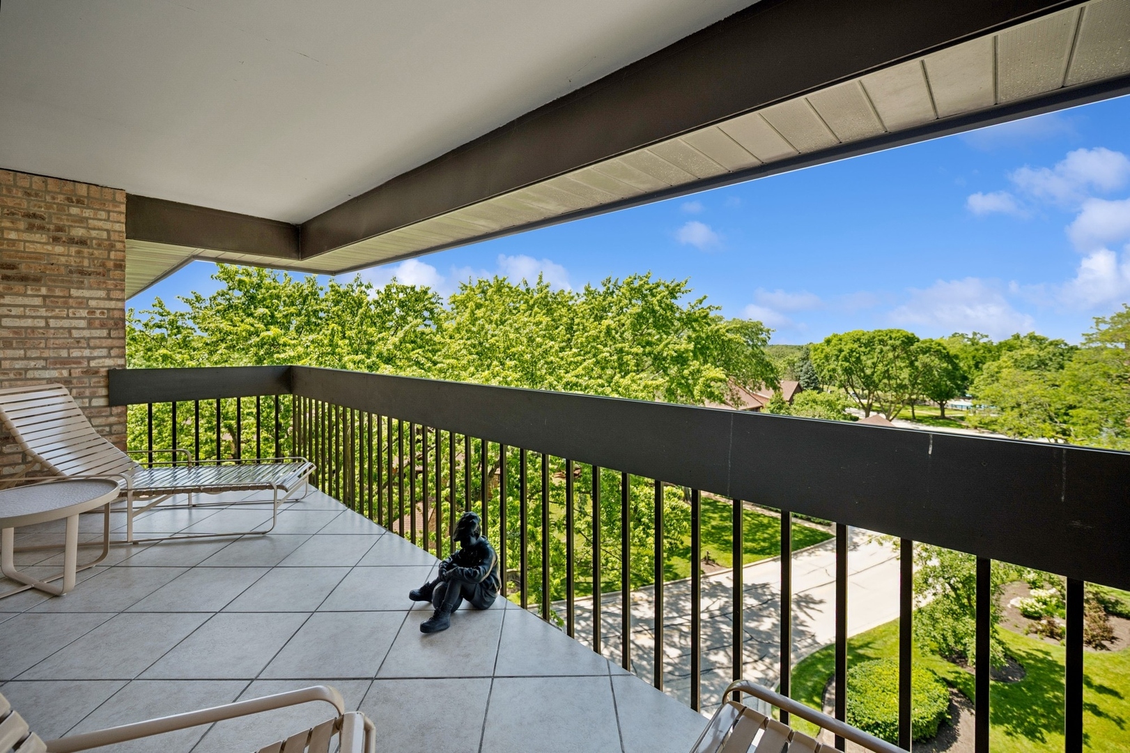 1671 Mission Hills Road Unit: 501