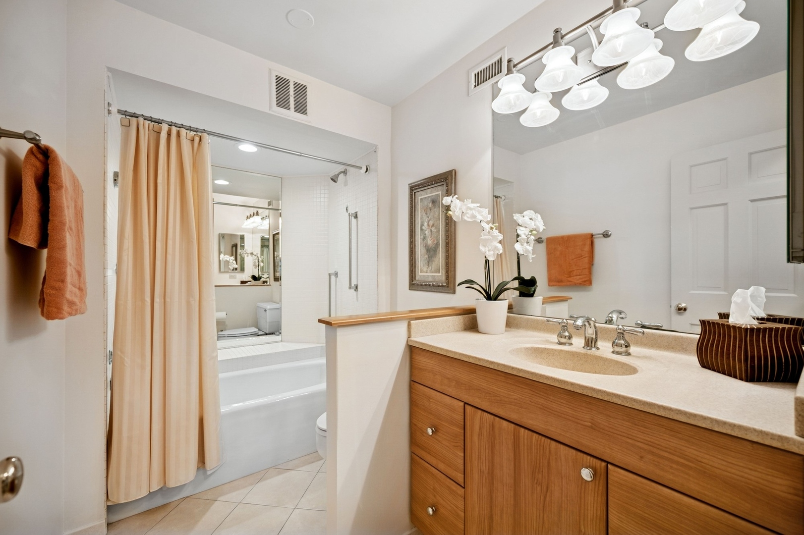 1671 Mission Hills Road Unit: 501