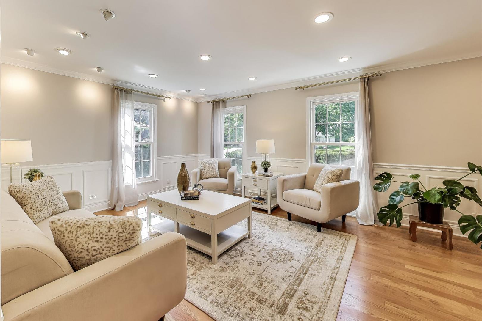 3622 Dauphine Avenue