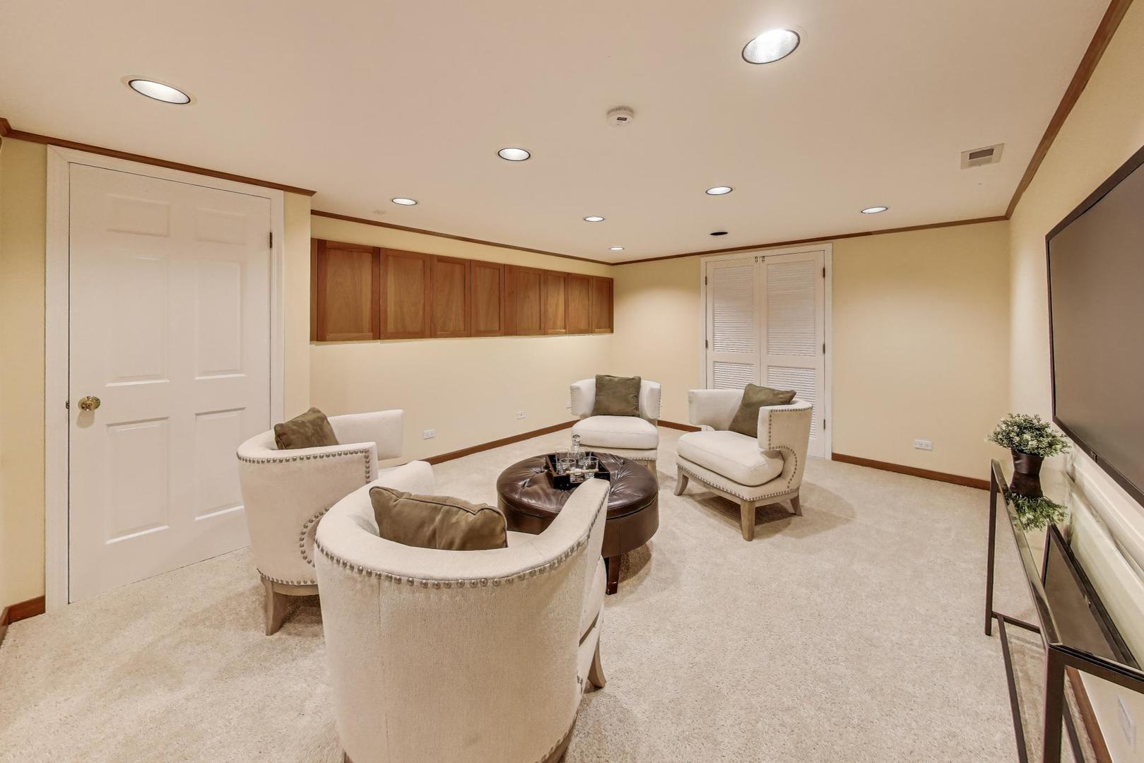 3622 Dauphine Avenue