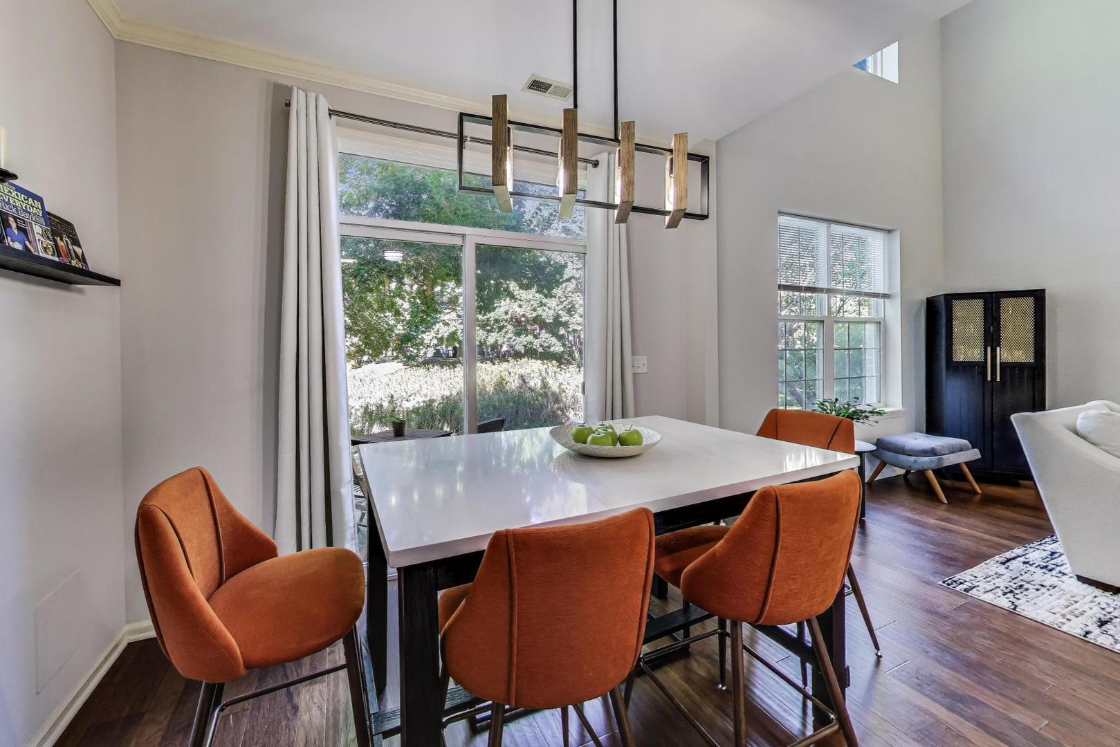 970 Kensington Drive