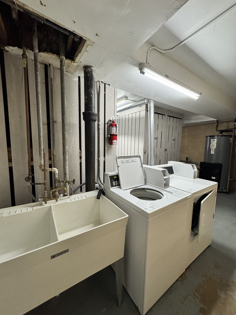 1970 CHERRY Lane Unit: 306