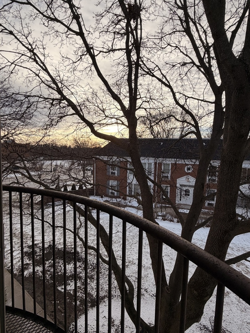 1970 CHERRY Lane Unit: 306