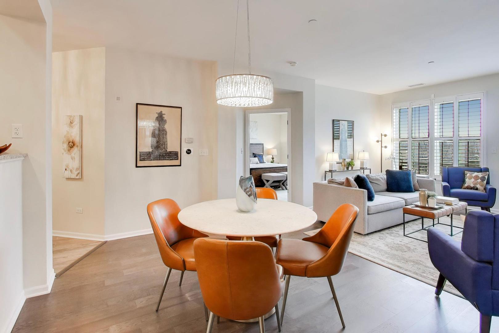 1914 Farnsworth Lane Unit: 208