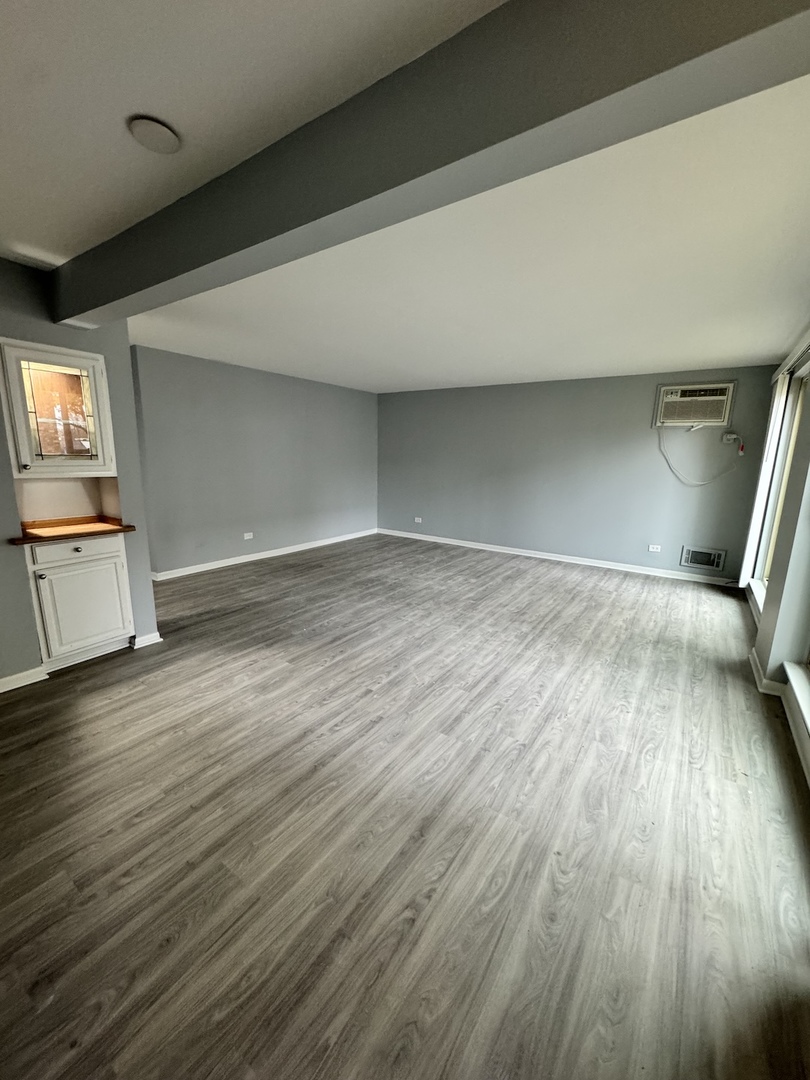 1920 Cherry Lane Unit: 219