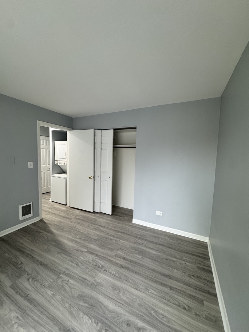 1920 Cherry Lane Unit: 219