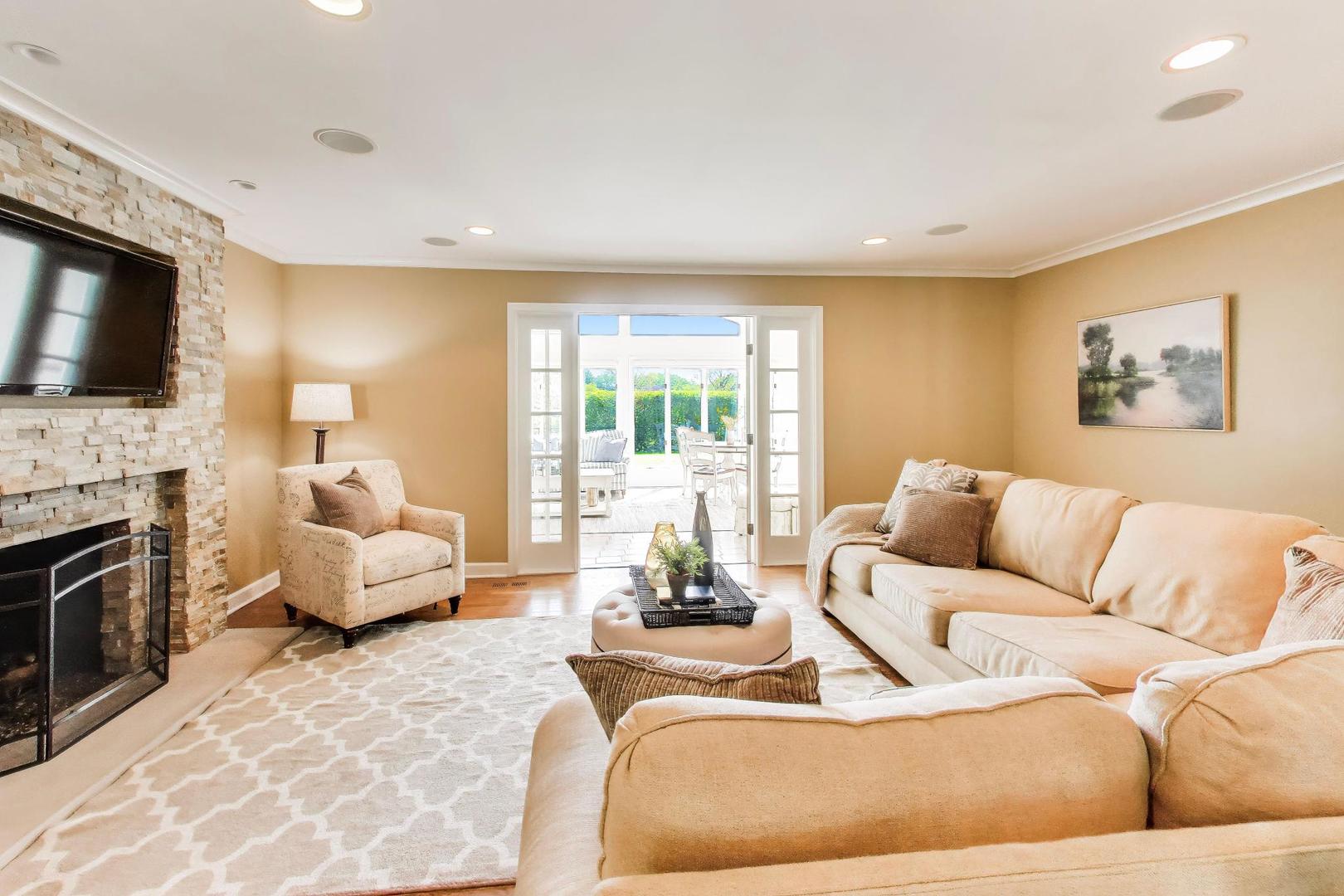 363 Anjou Drive