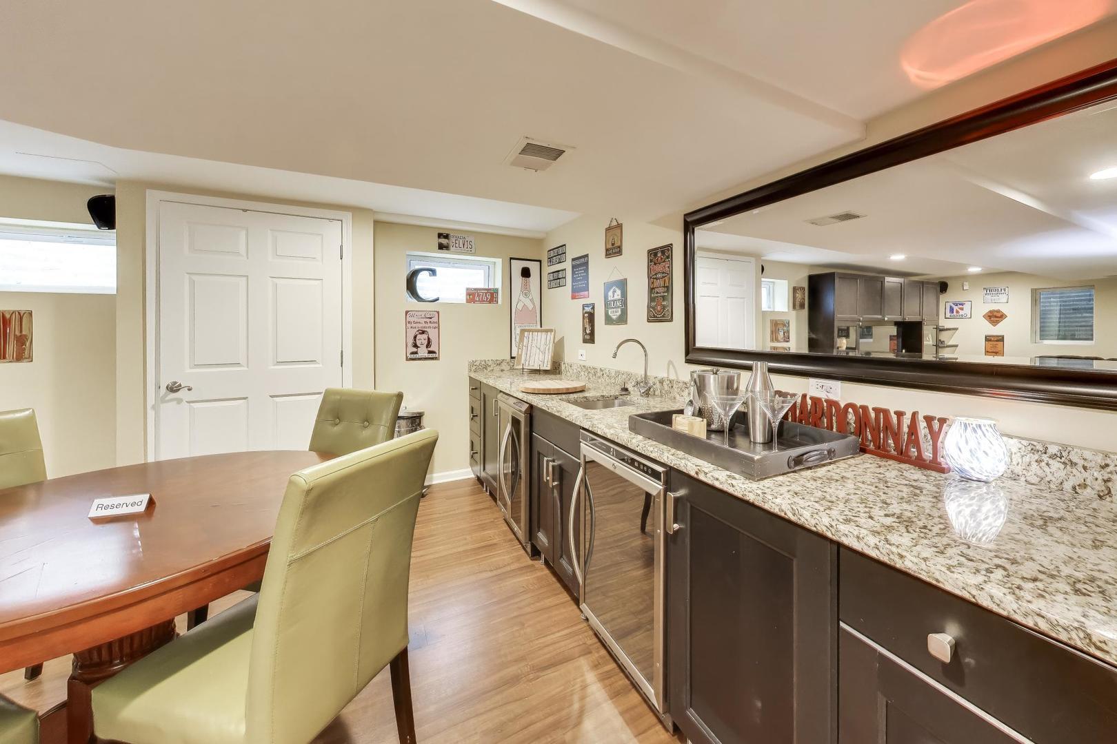 3956 Rutgers Lane