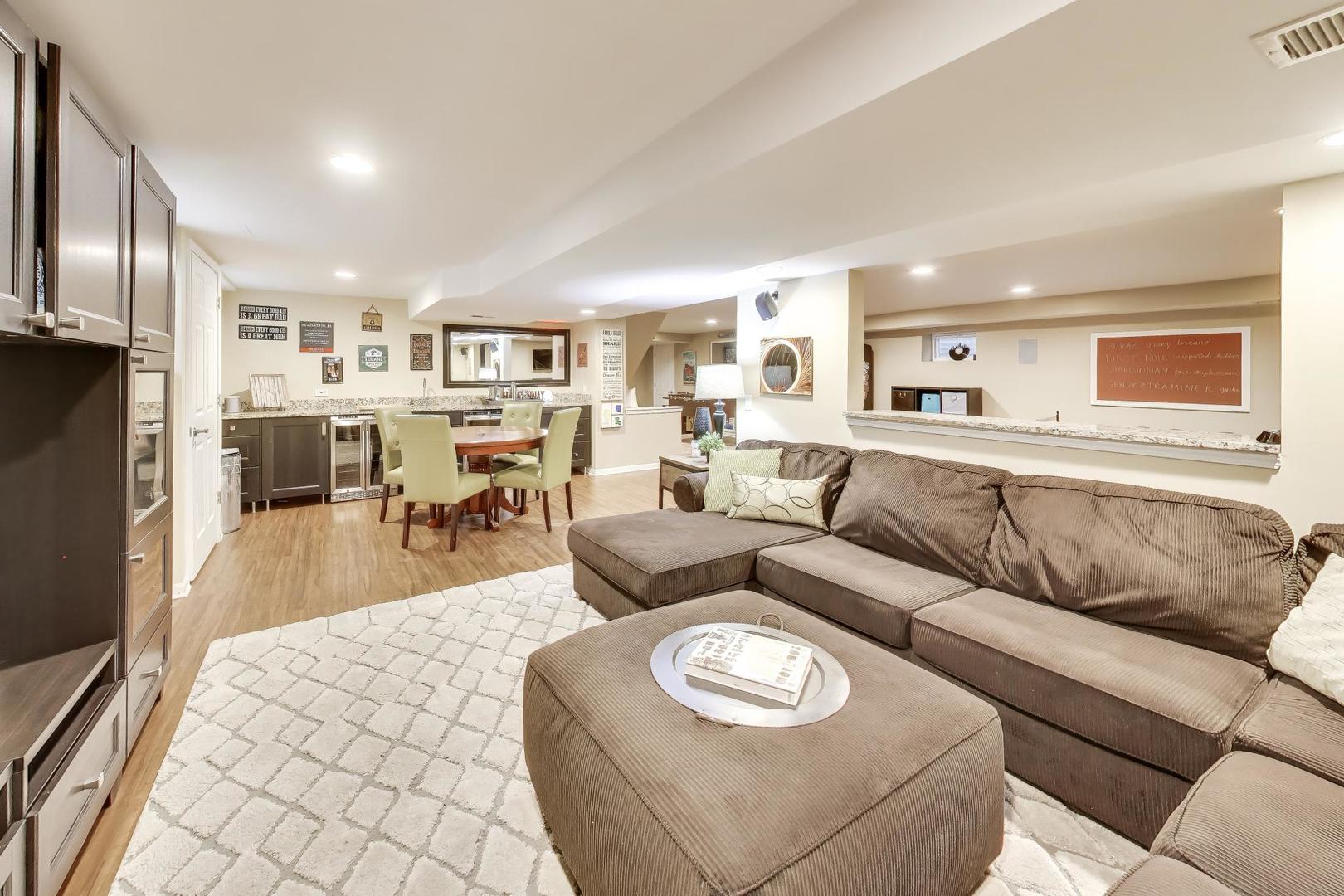 3956 Rutgers Lane