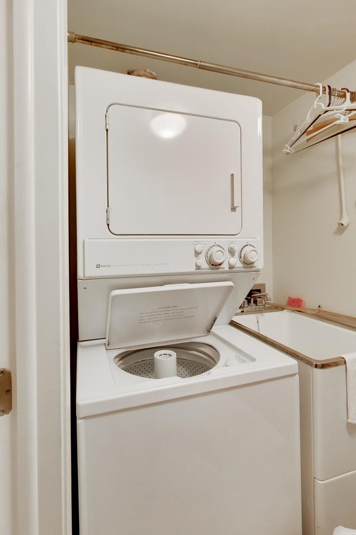 1066 Shermer Road Unit: 20