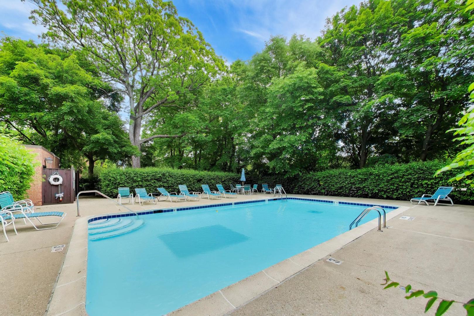 1066 Shermer Road Unit: 20