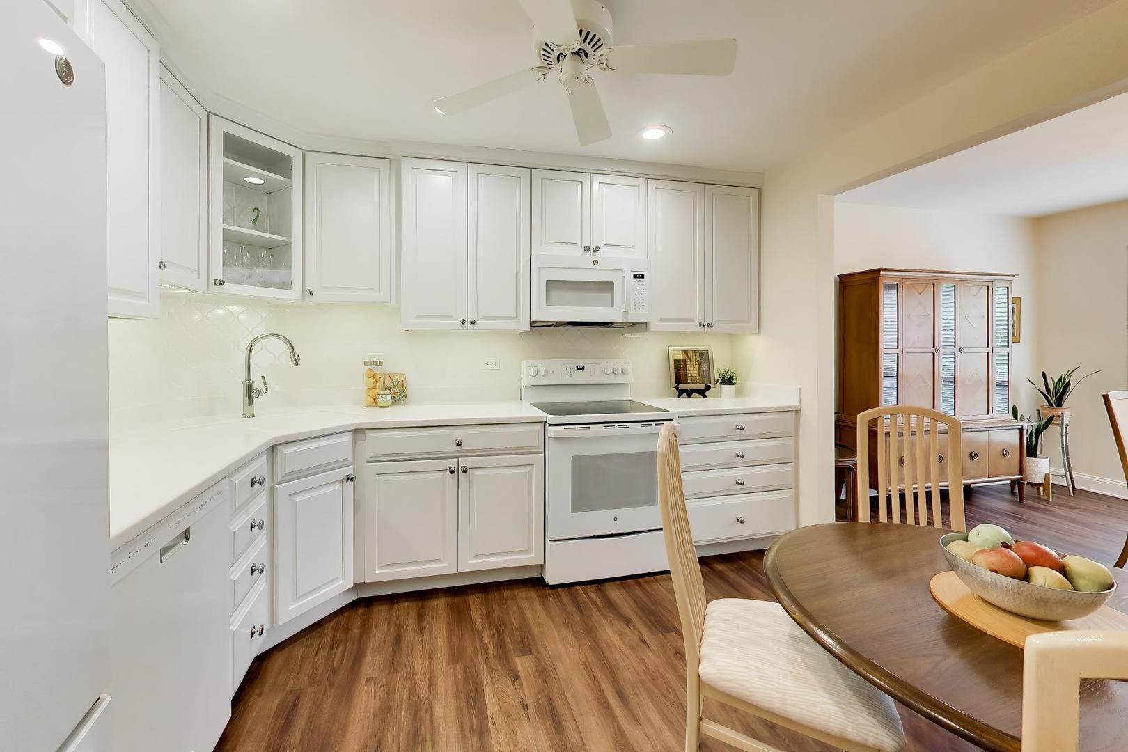 1066 Shermer Road Unit: 20
