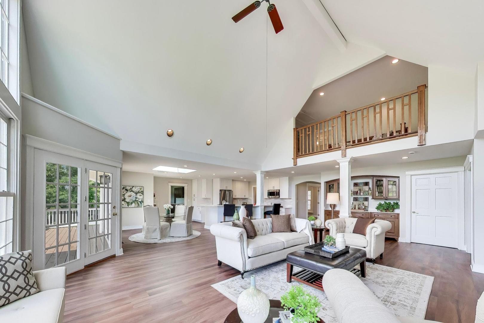 2074 Greenview Road