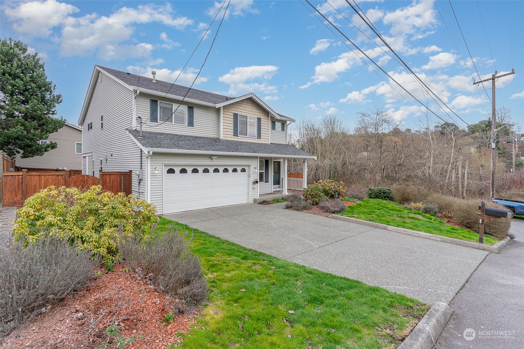 1700 SW Holly Street