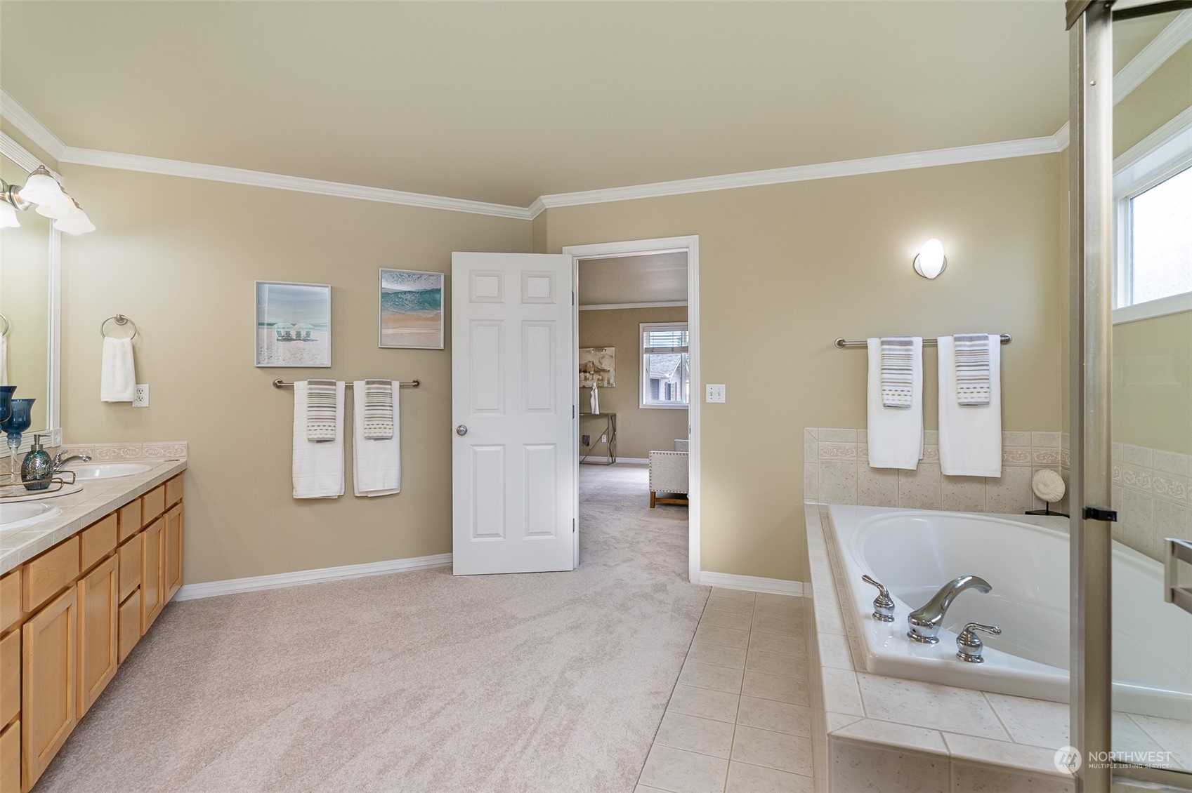 1700 SW Holly Street