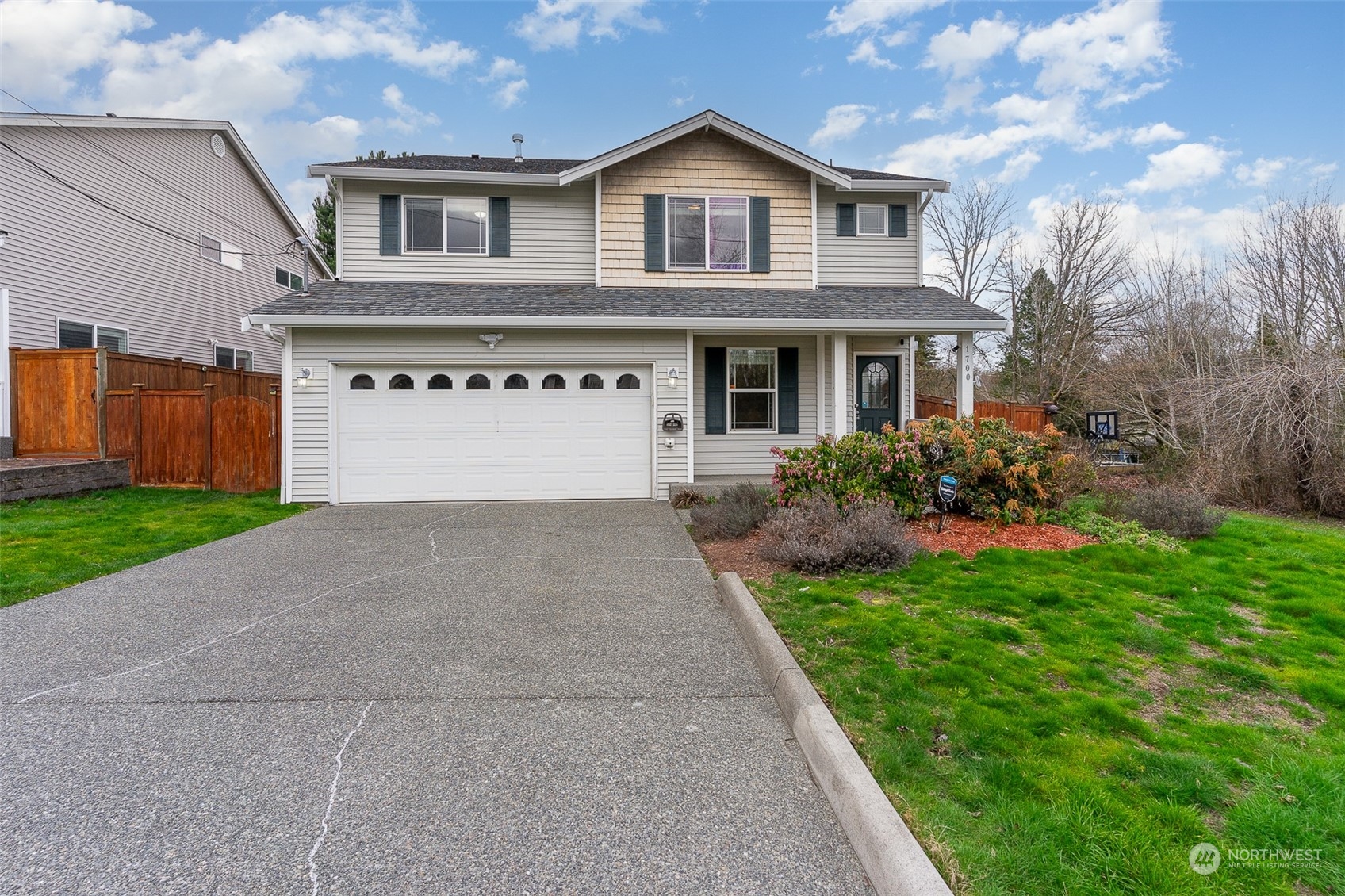 1700 SW Holly Street