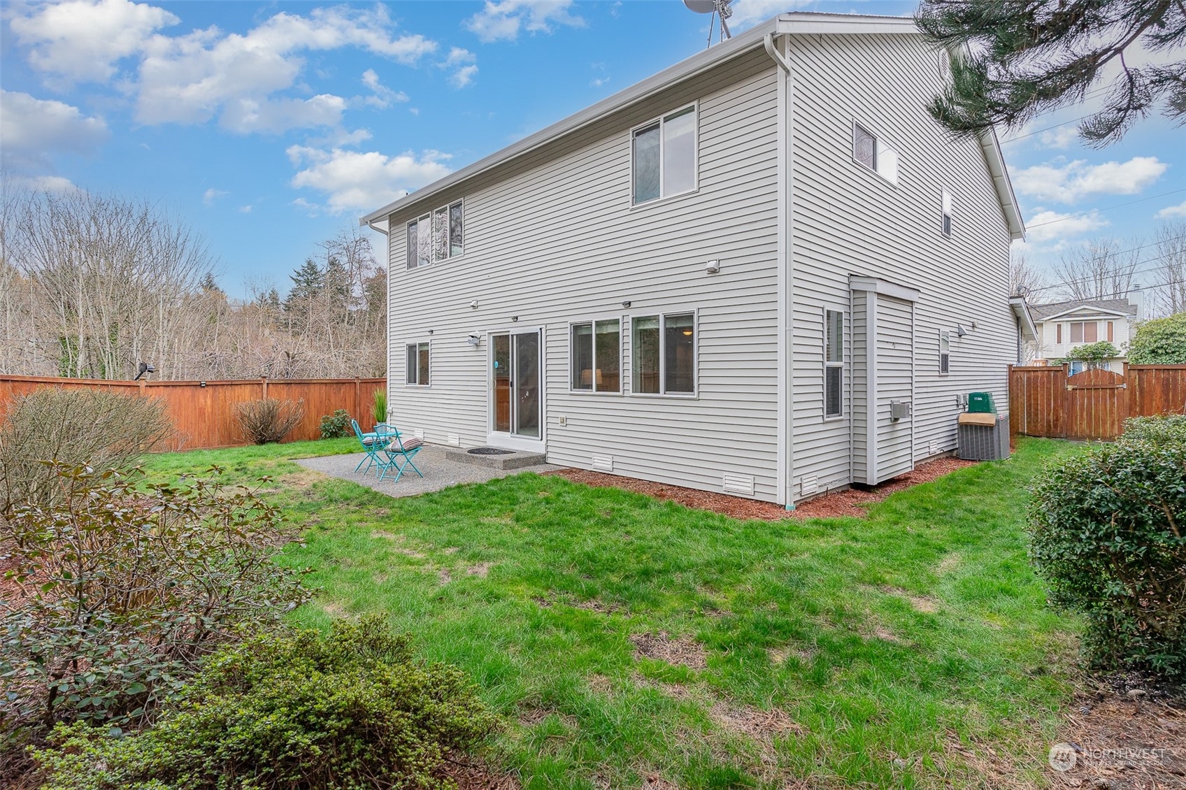 1700 SW Holly Street