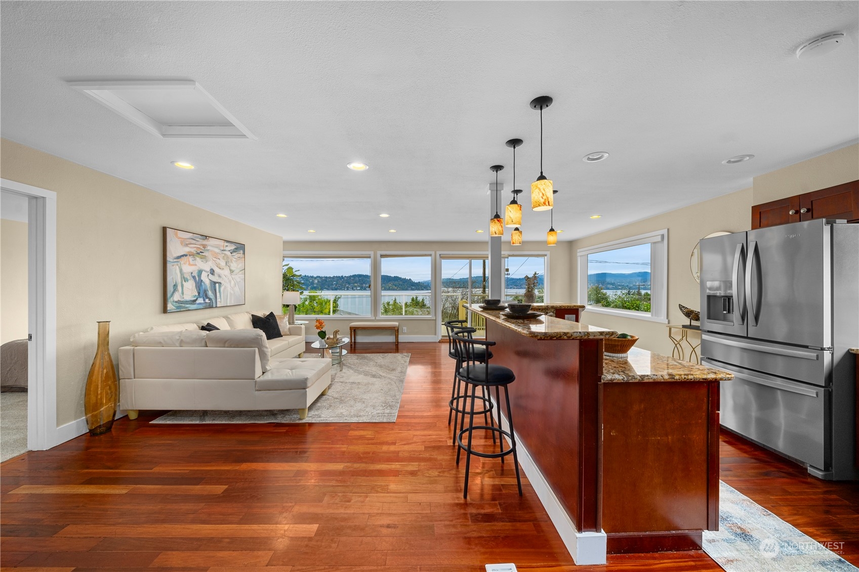 10057 Arrowsmith Avenue S