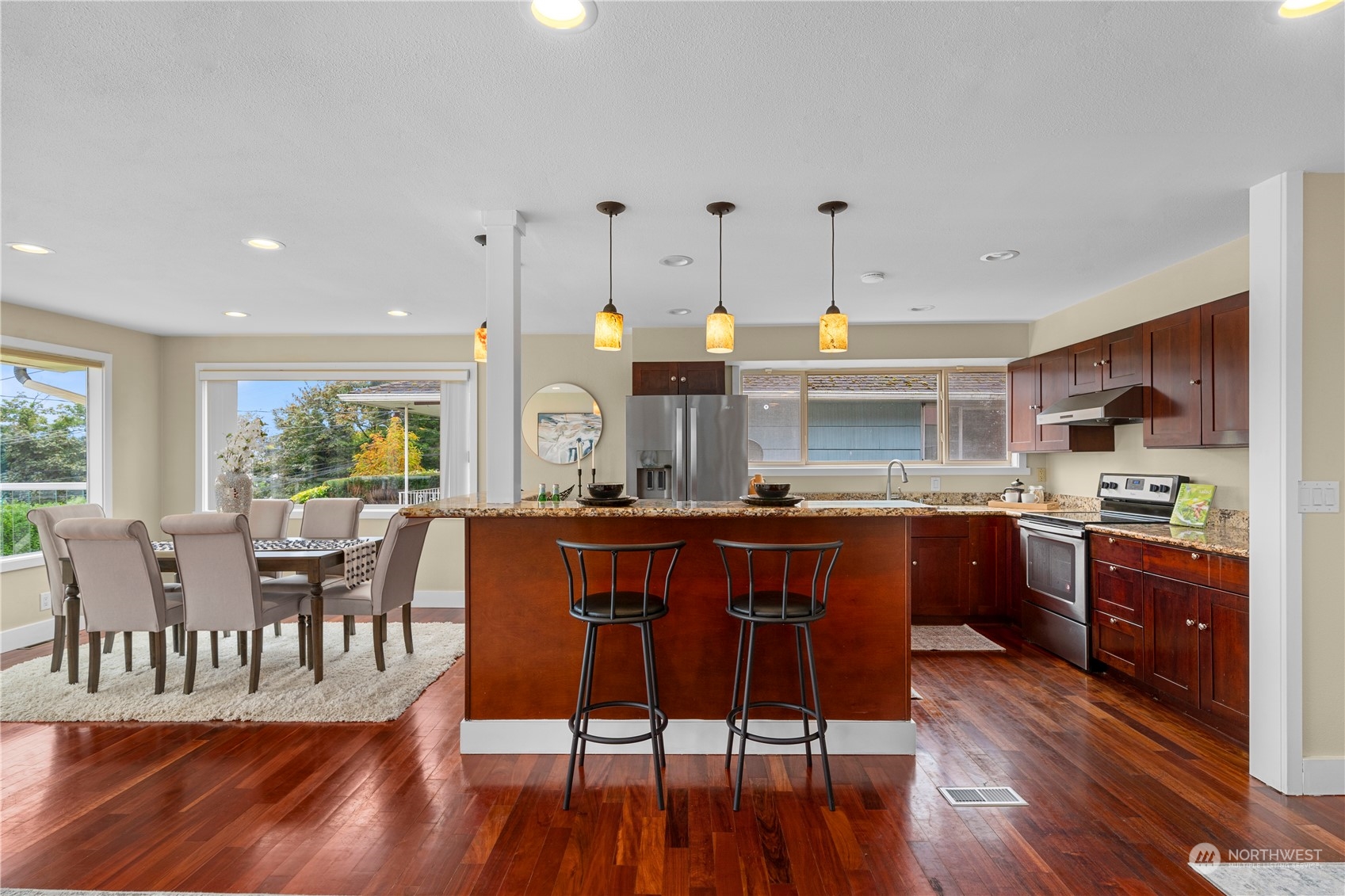 10057 Arrowsmith Avenue S