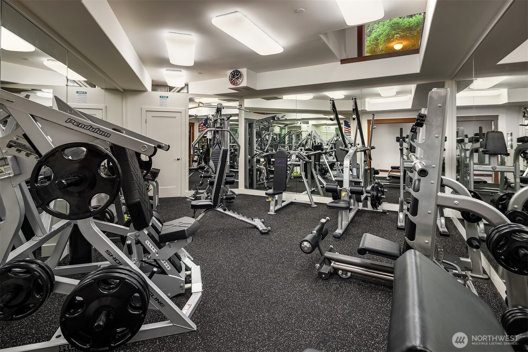 15803 Uplands Way SE