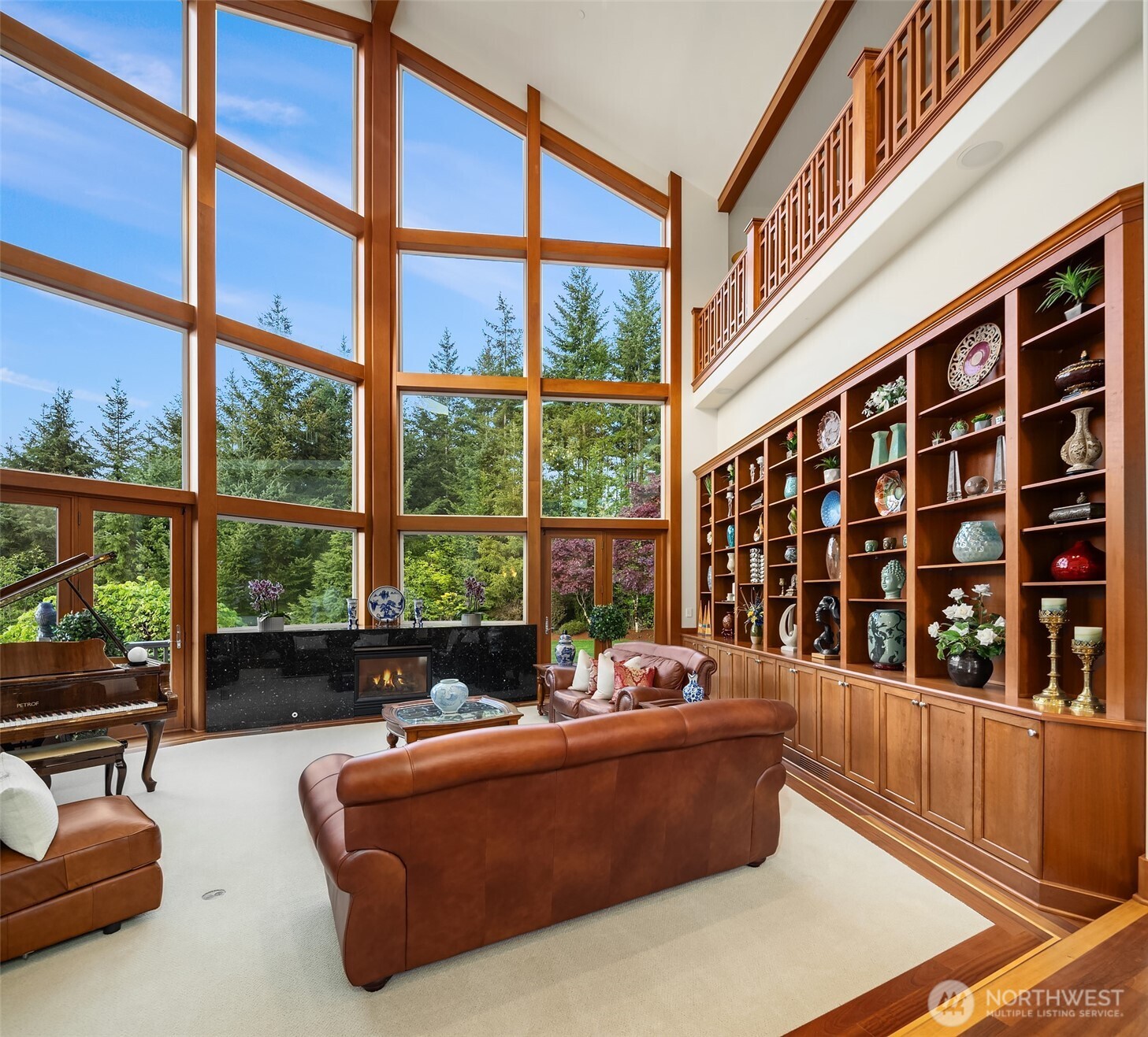 15803 Uplands Way SE