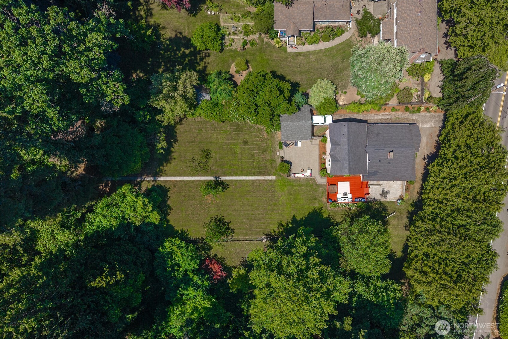 18443 Ballinger Way NE