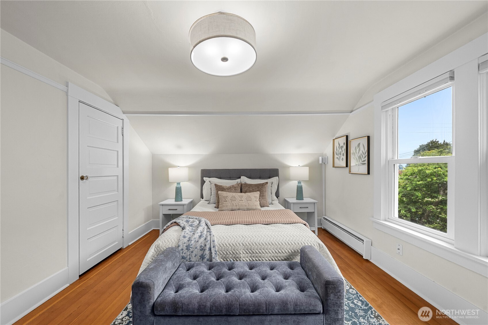1509 4th Avenue W