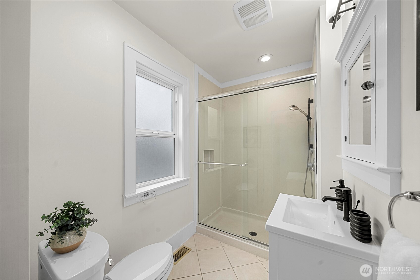 1509 4th Avenue W