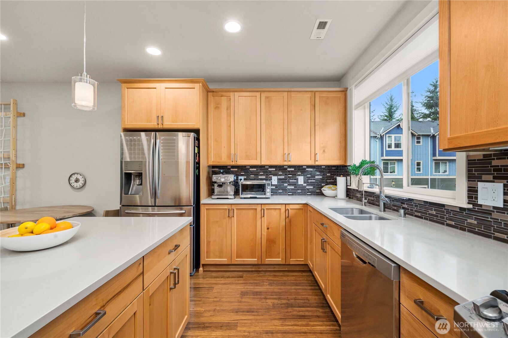23000 NE 8th Street Unit: E5