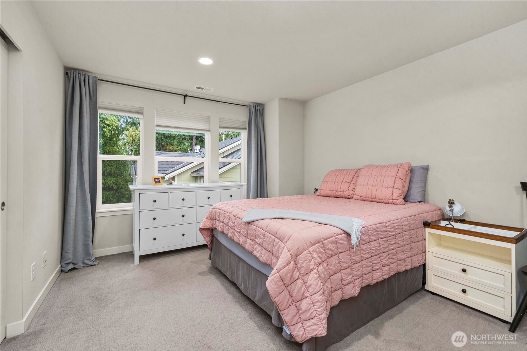 23000 NE 8th Street Unit: E5