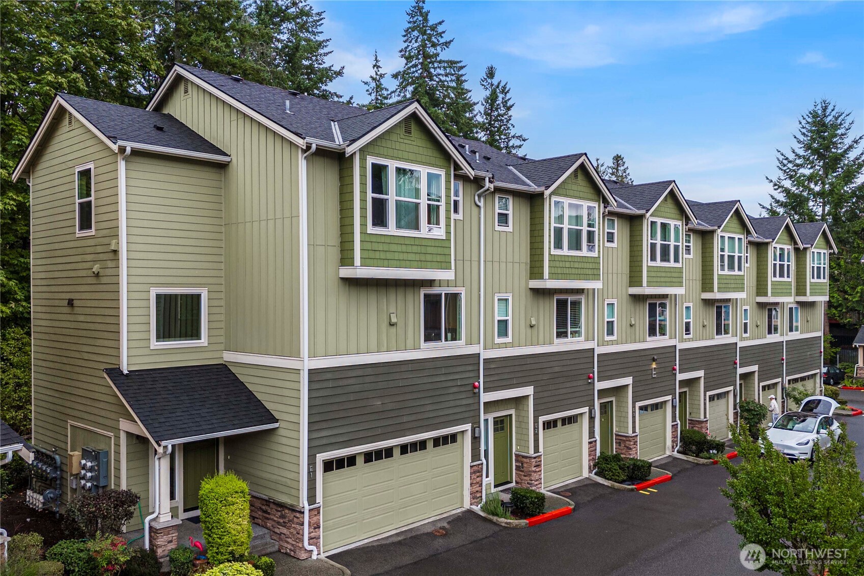 23000 NE 8th Street Unit: E5