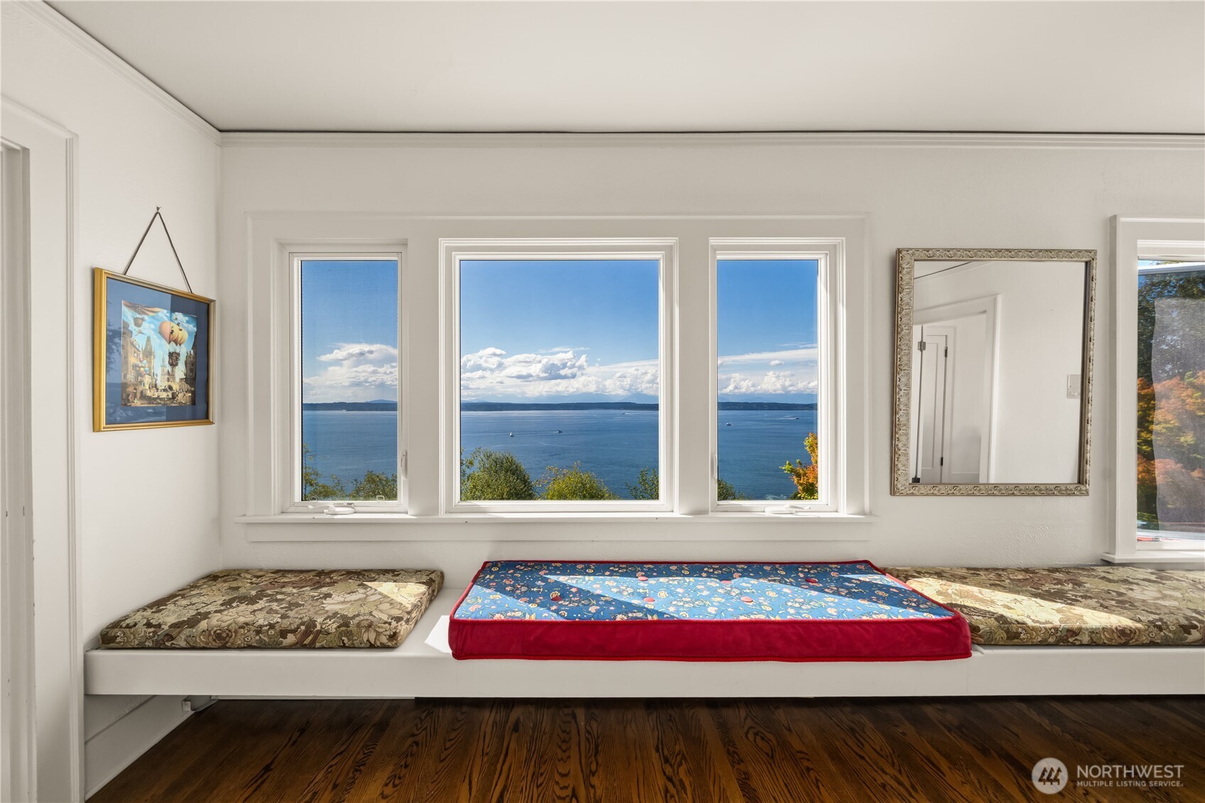 3233 Magnolia Boulevard W