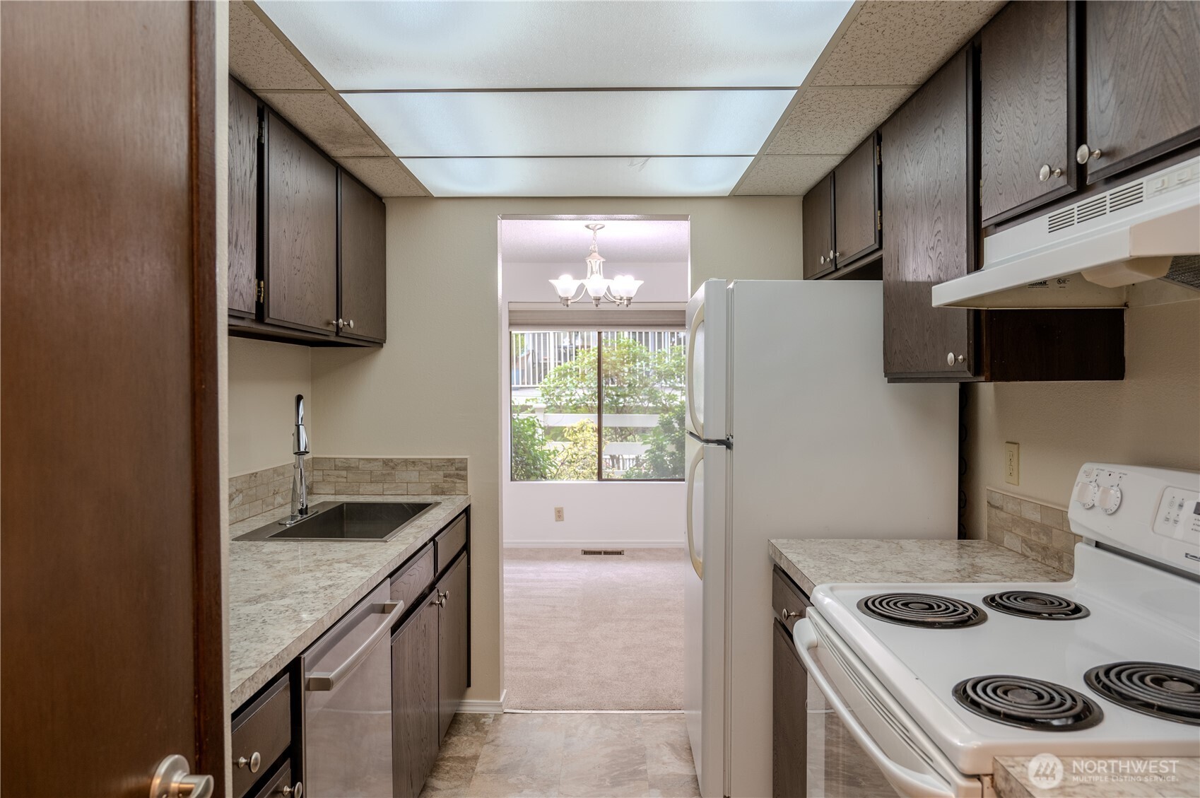 9904 NE 124th Street Unit: 1005