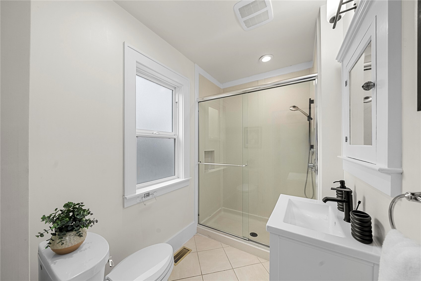 1509 4th Avenue W