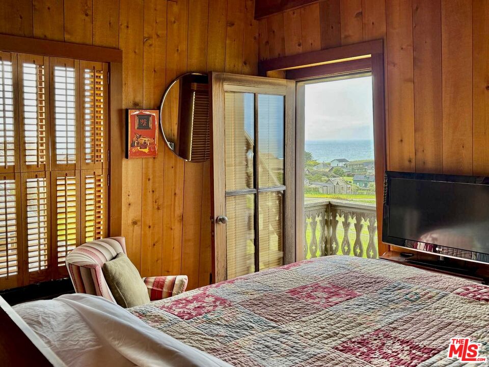 45340 Little Lake St Unit: A