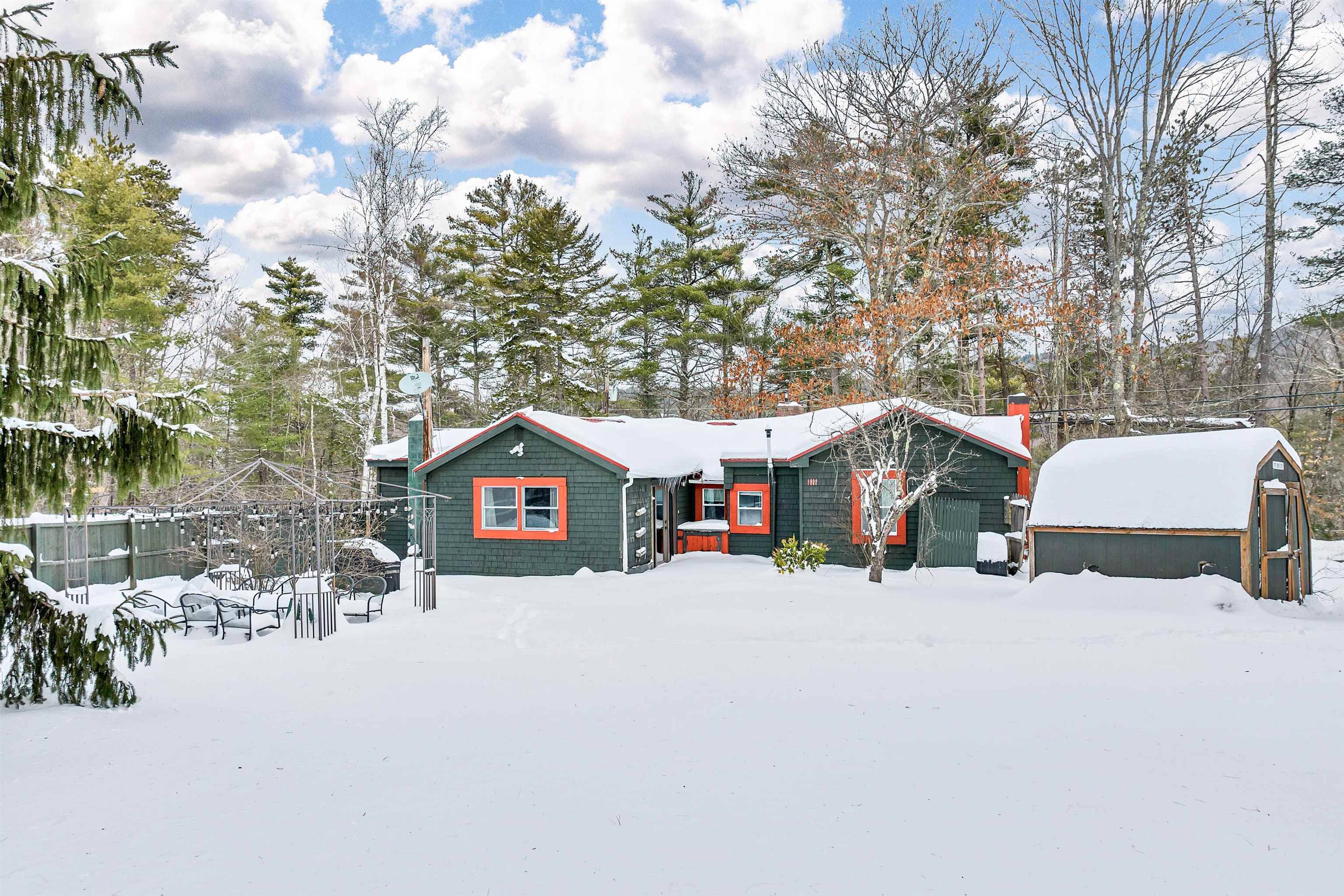 322 Kings Highway Unit: 209