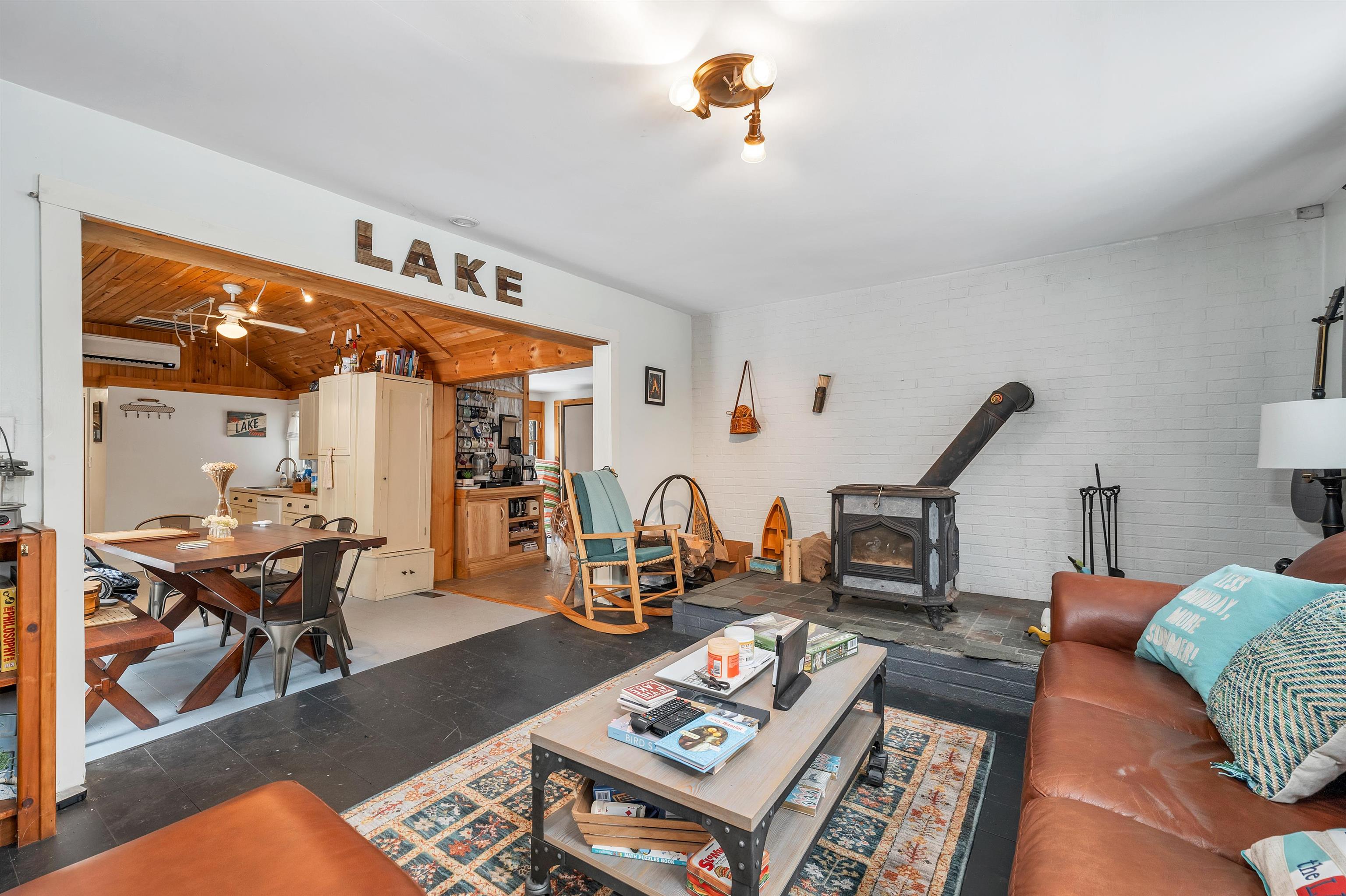 322 Kings Highway Unit: 209