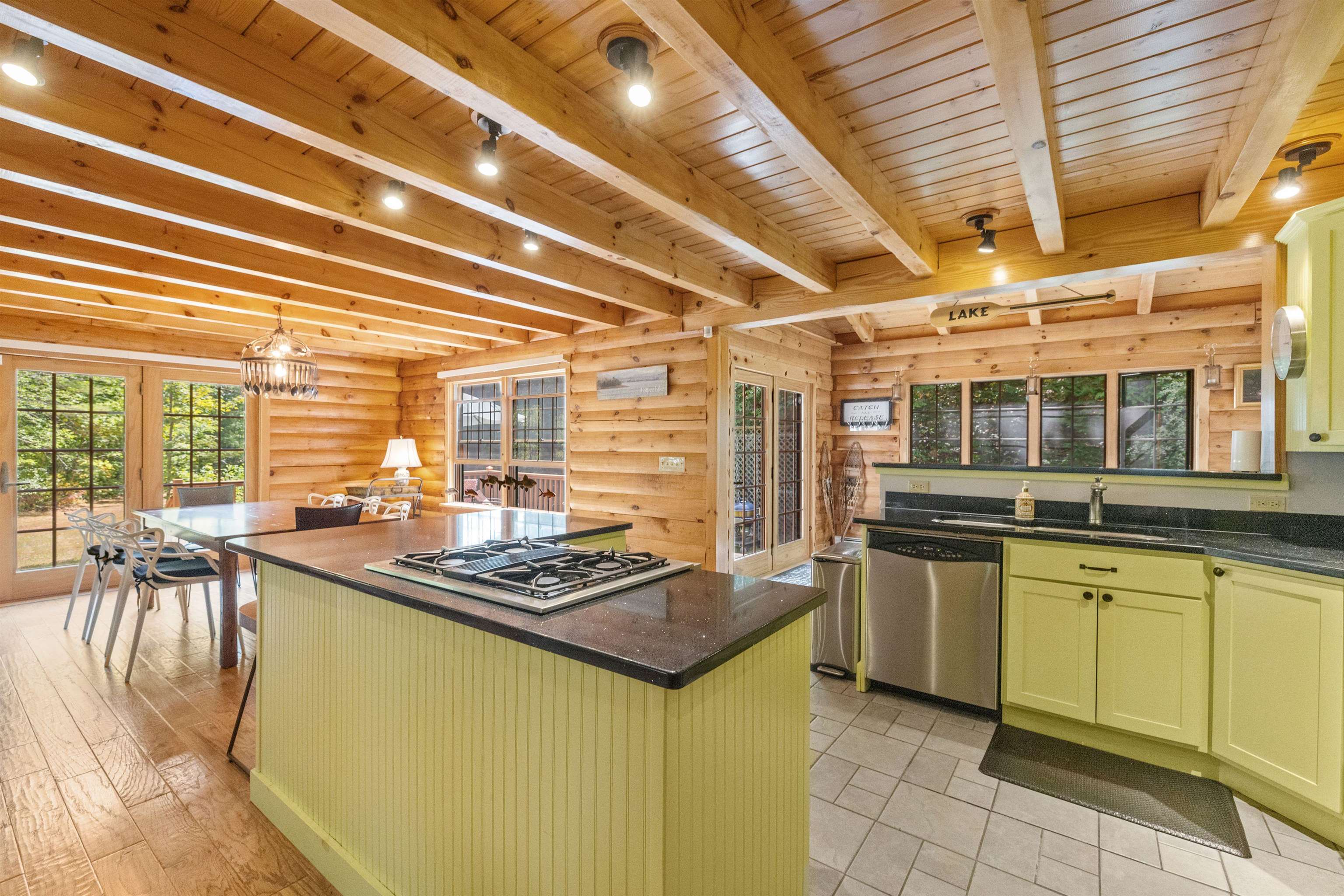 30 Dorrs Corner Road