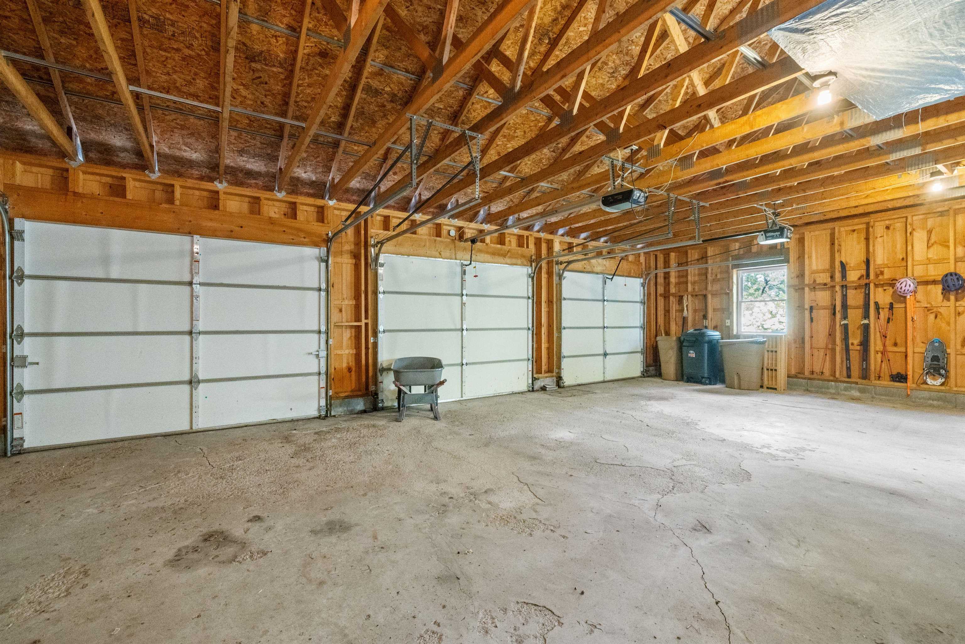 30 Dorrs Corner Road