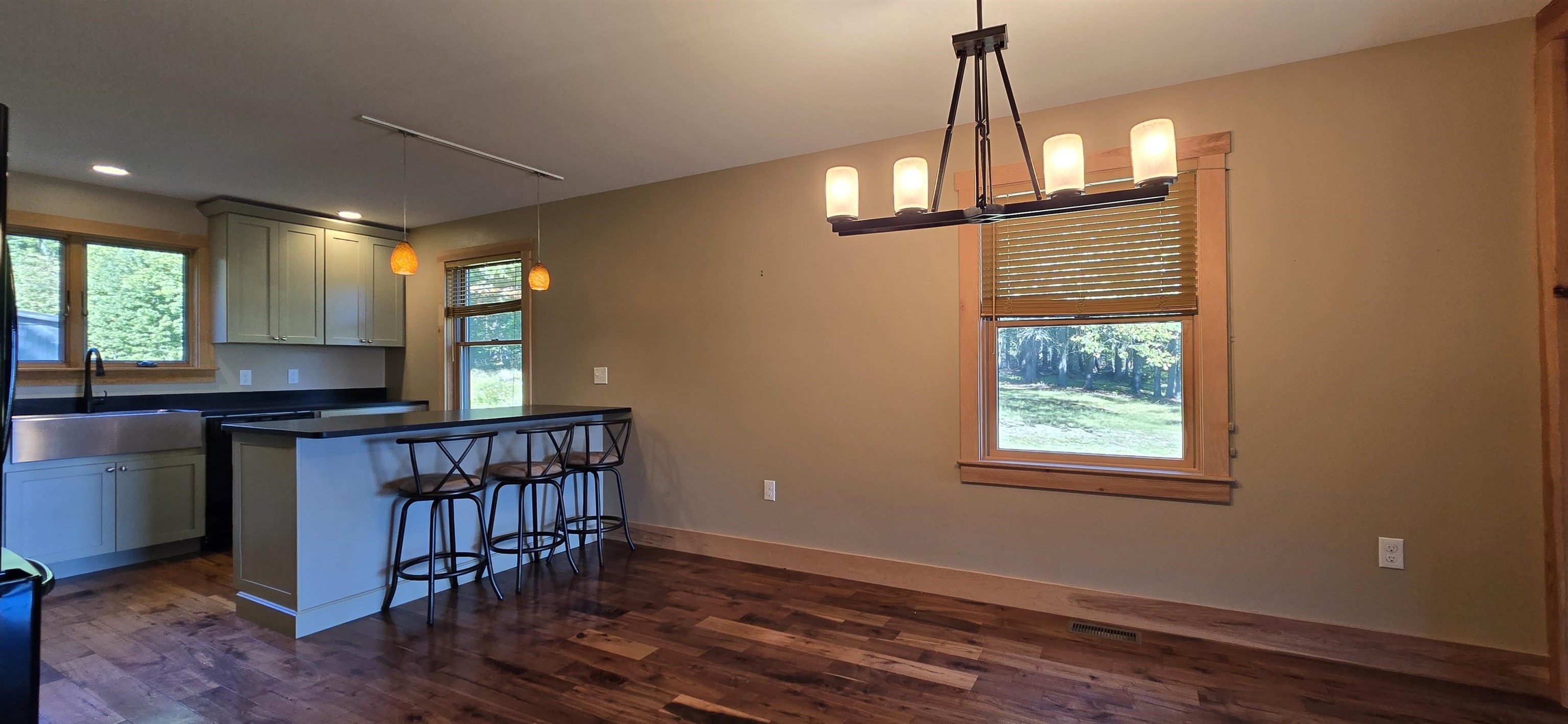 161 Meeting House Road