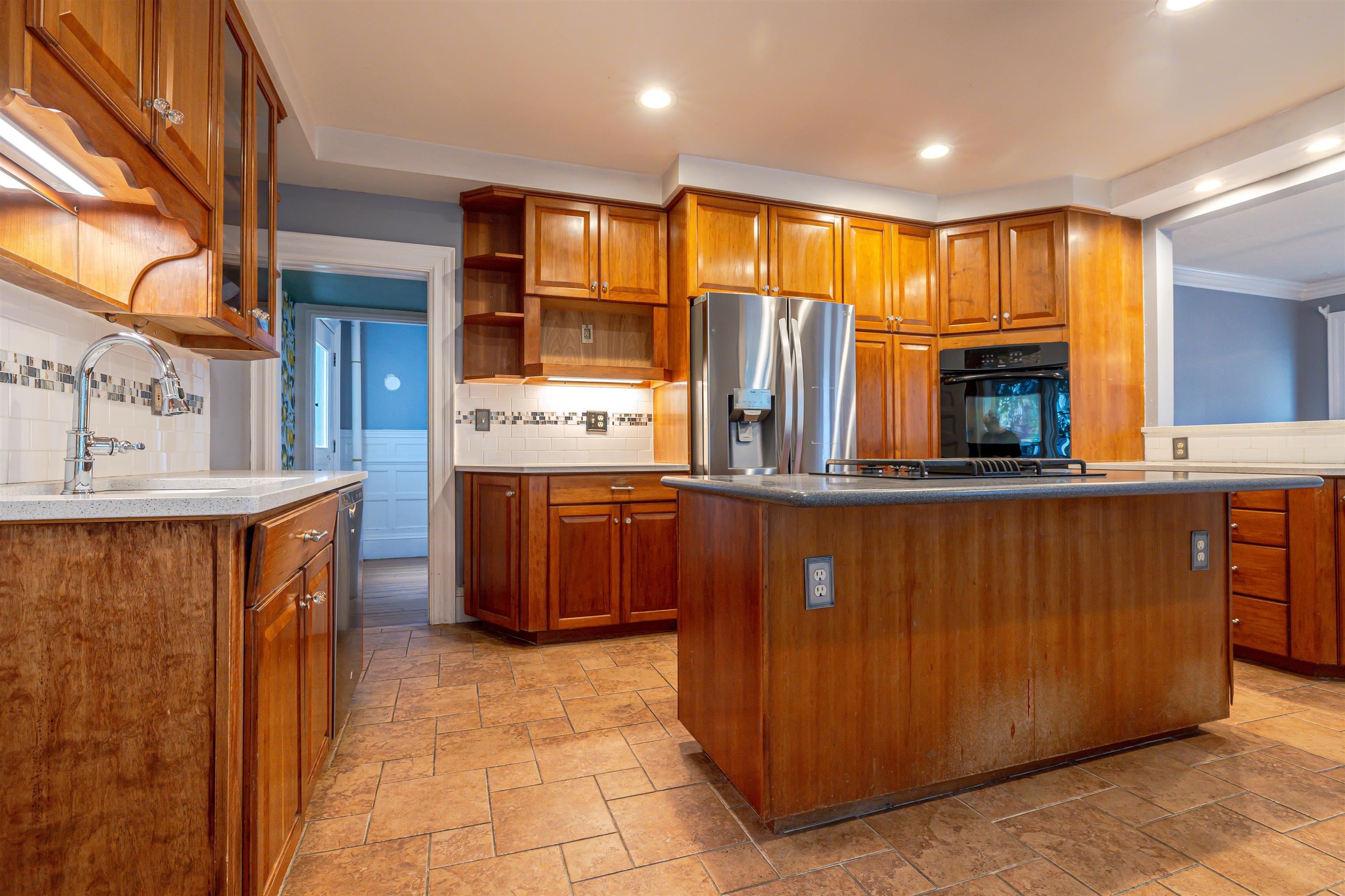 10 Ridge Road