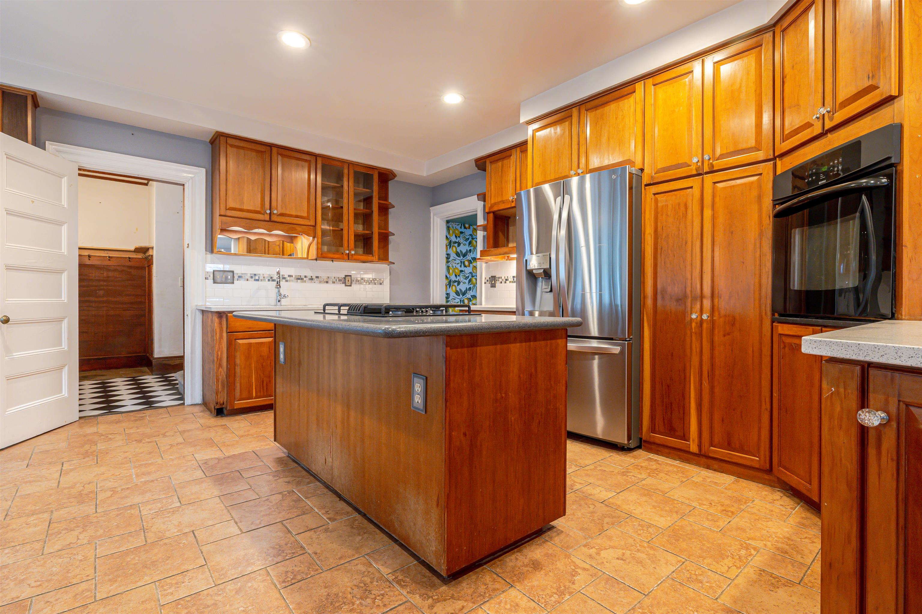 10 Ridge Road