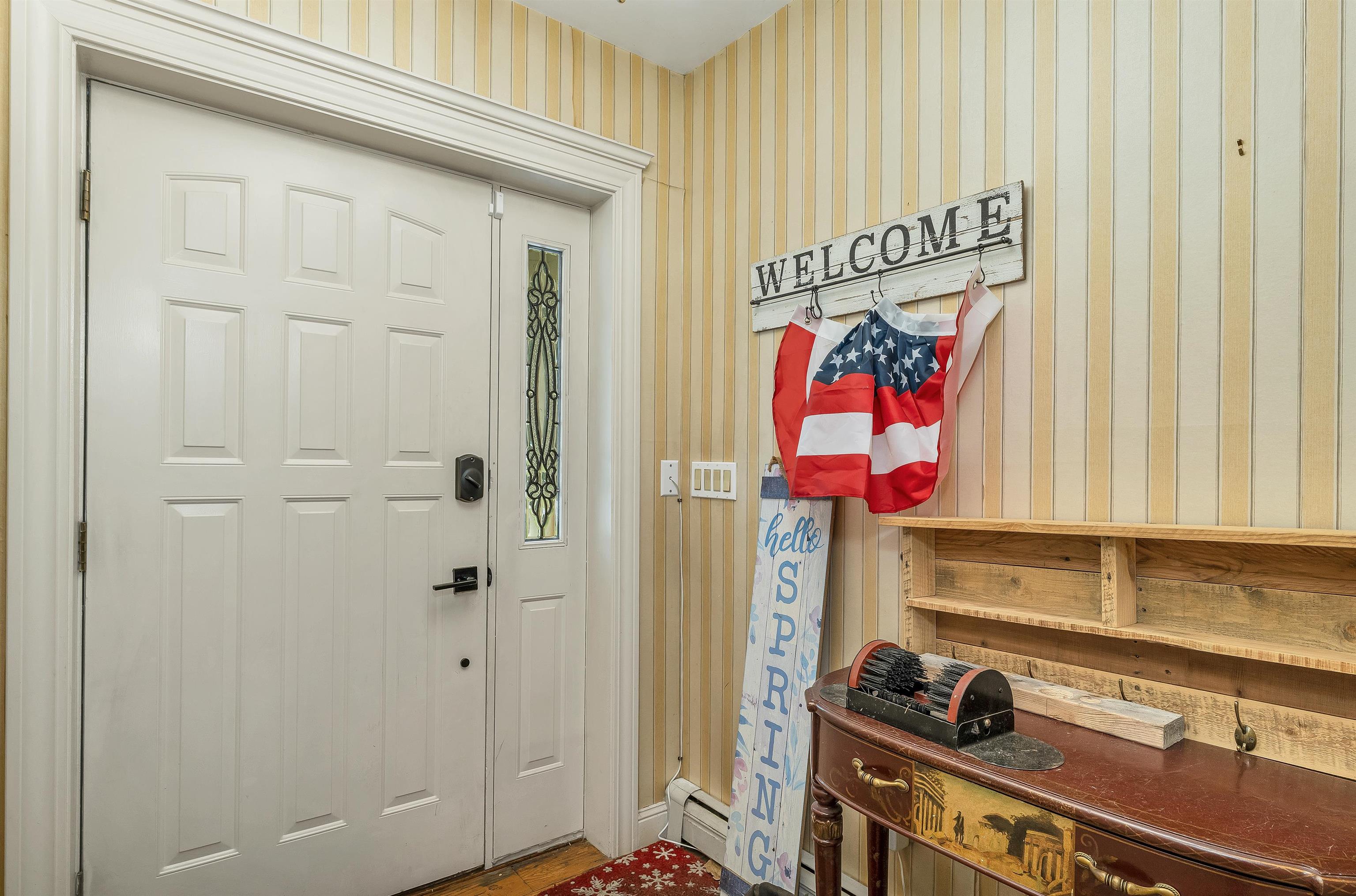 433 Hurricane Road