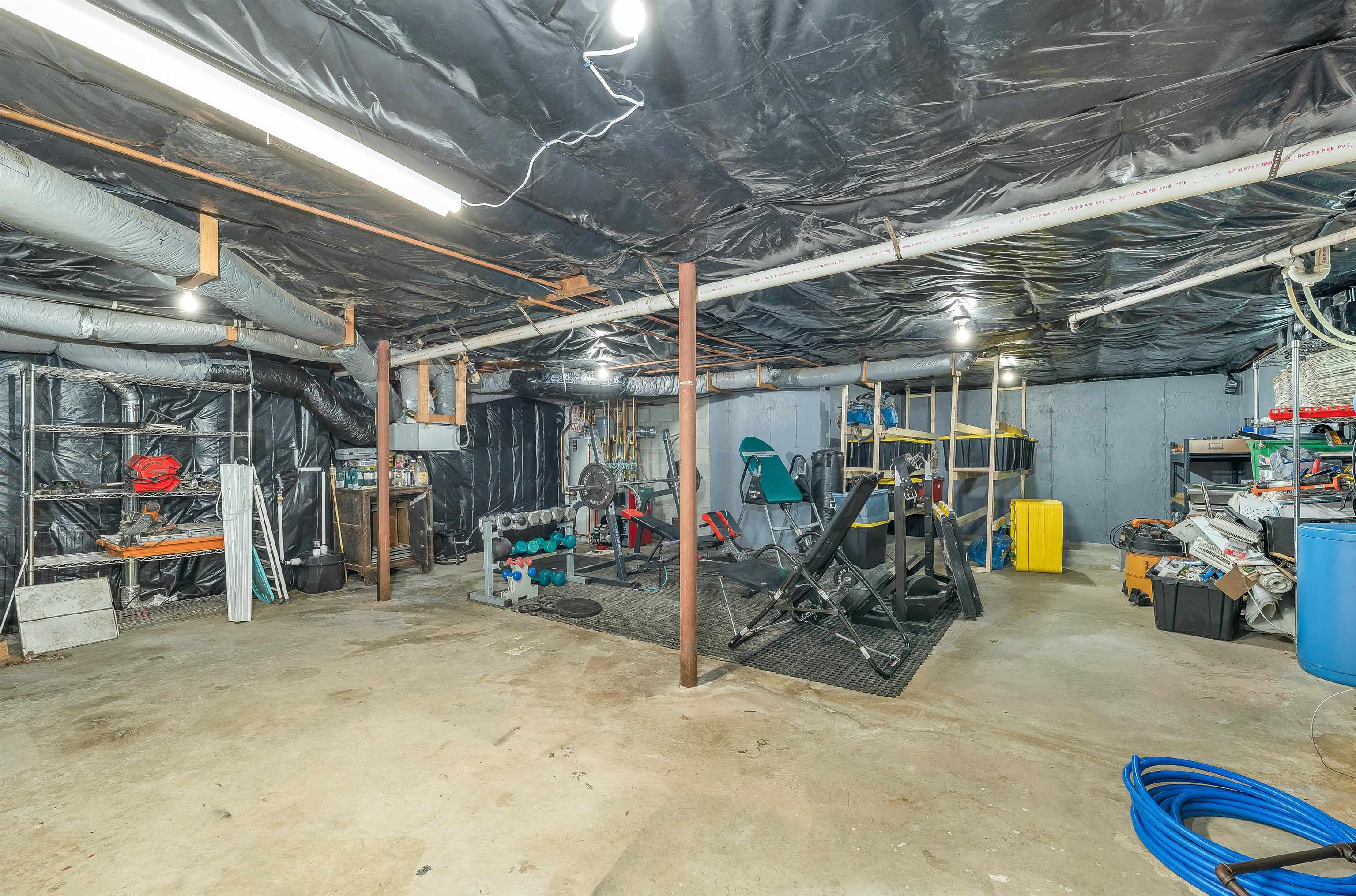 433 Hurricane Road