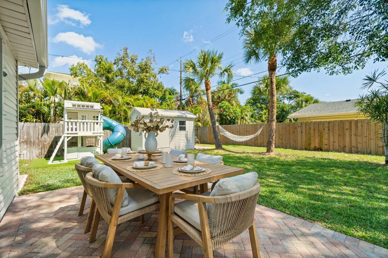 1630 N Ocean Breeze
