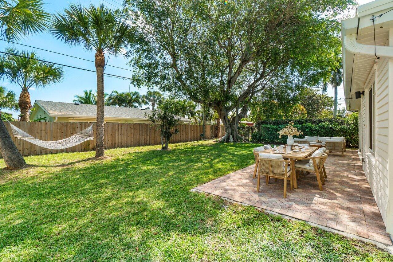 1630 N Ocean Breeze