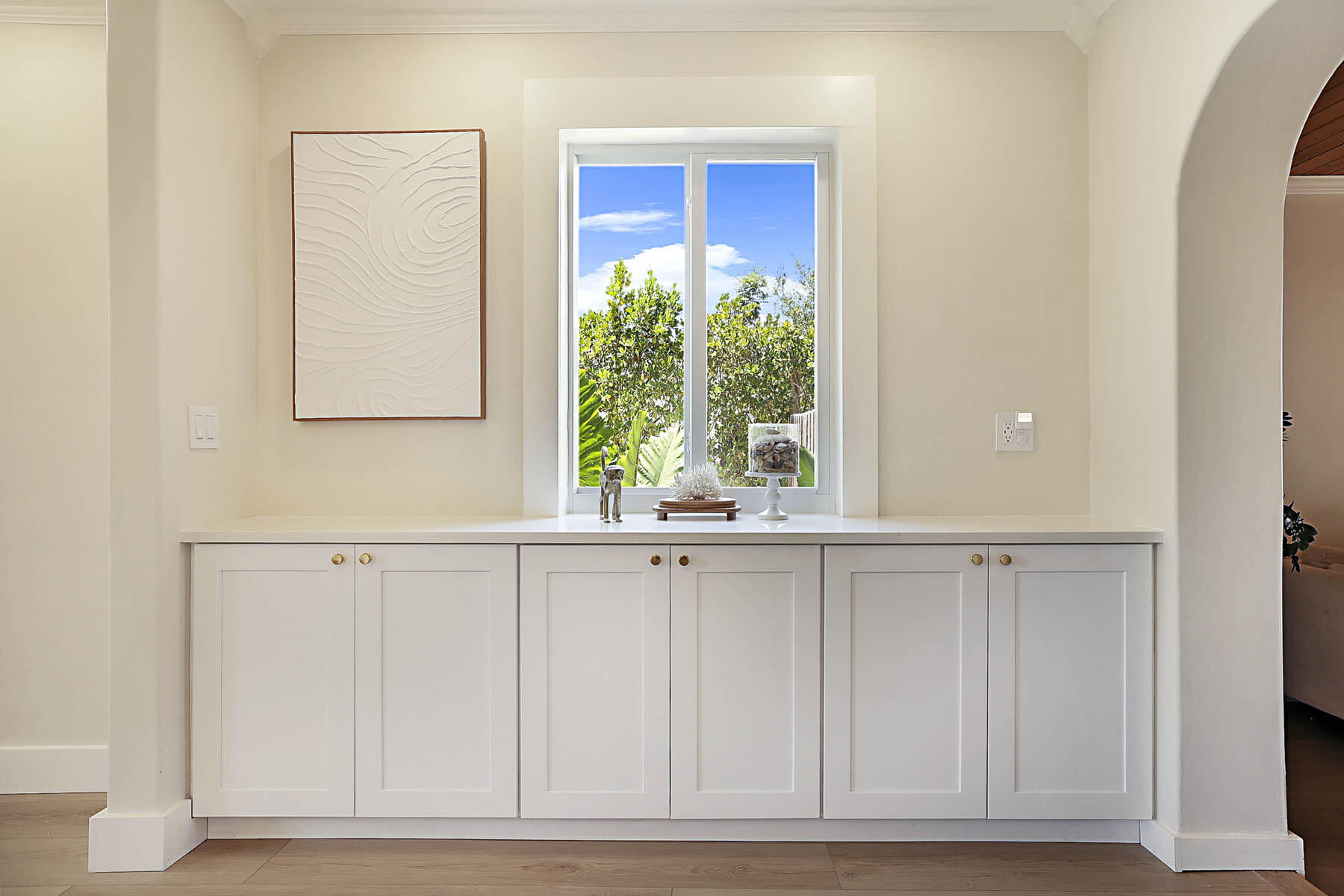 1630 N Ocean Breeze