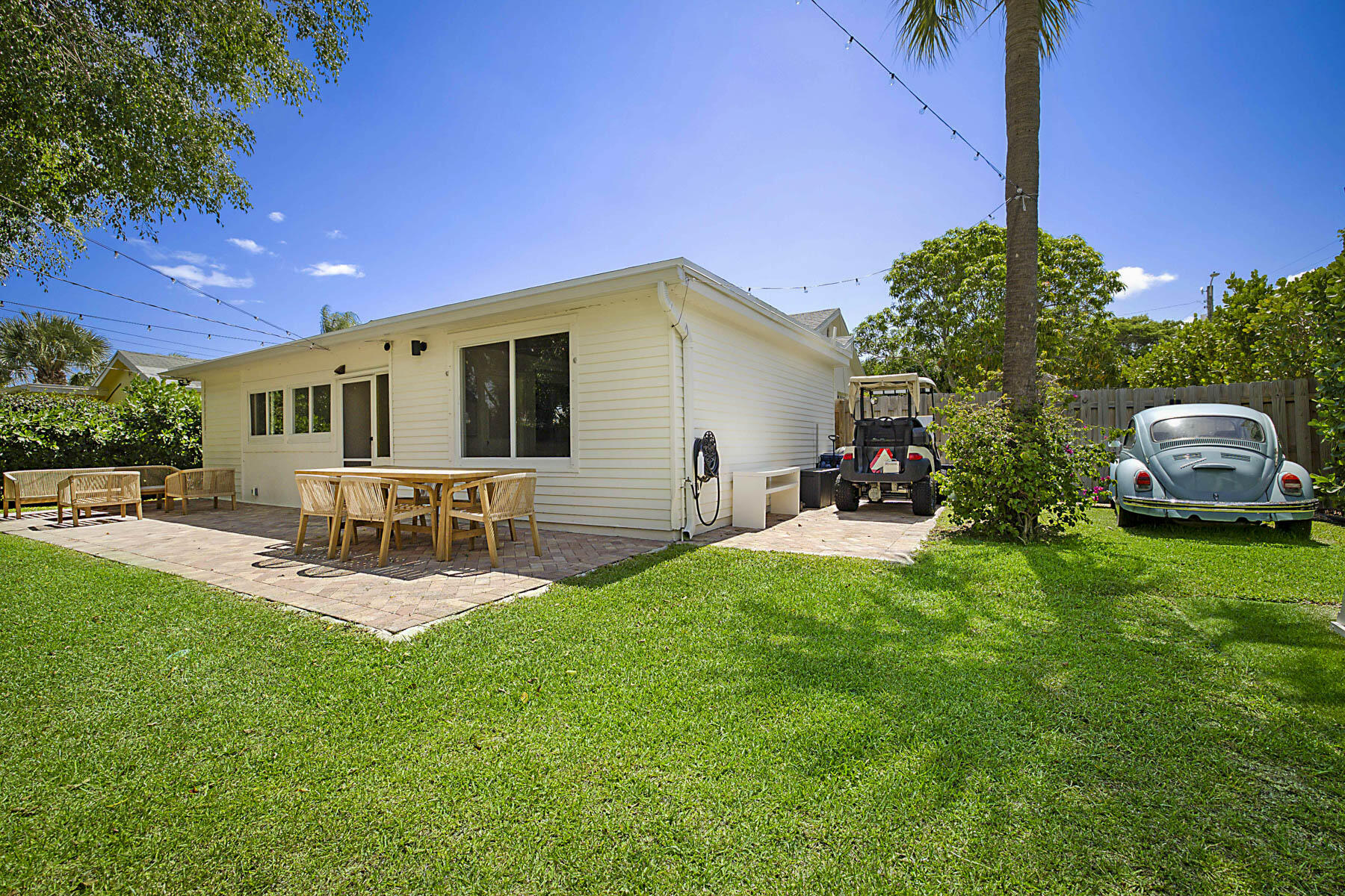 1630 N Ocean Breeze