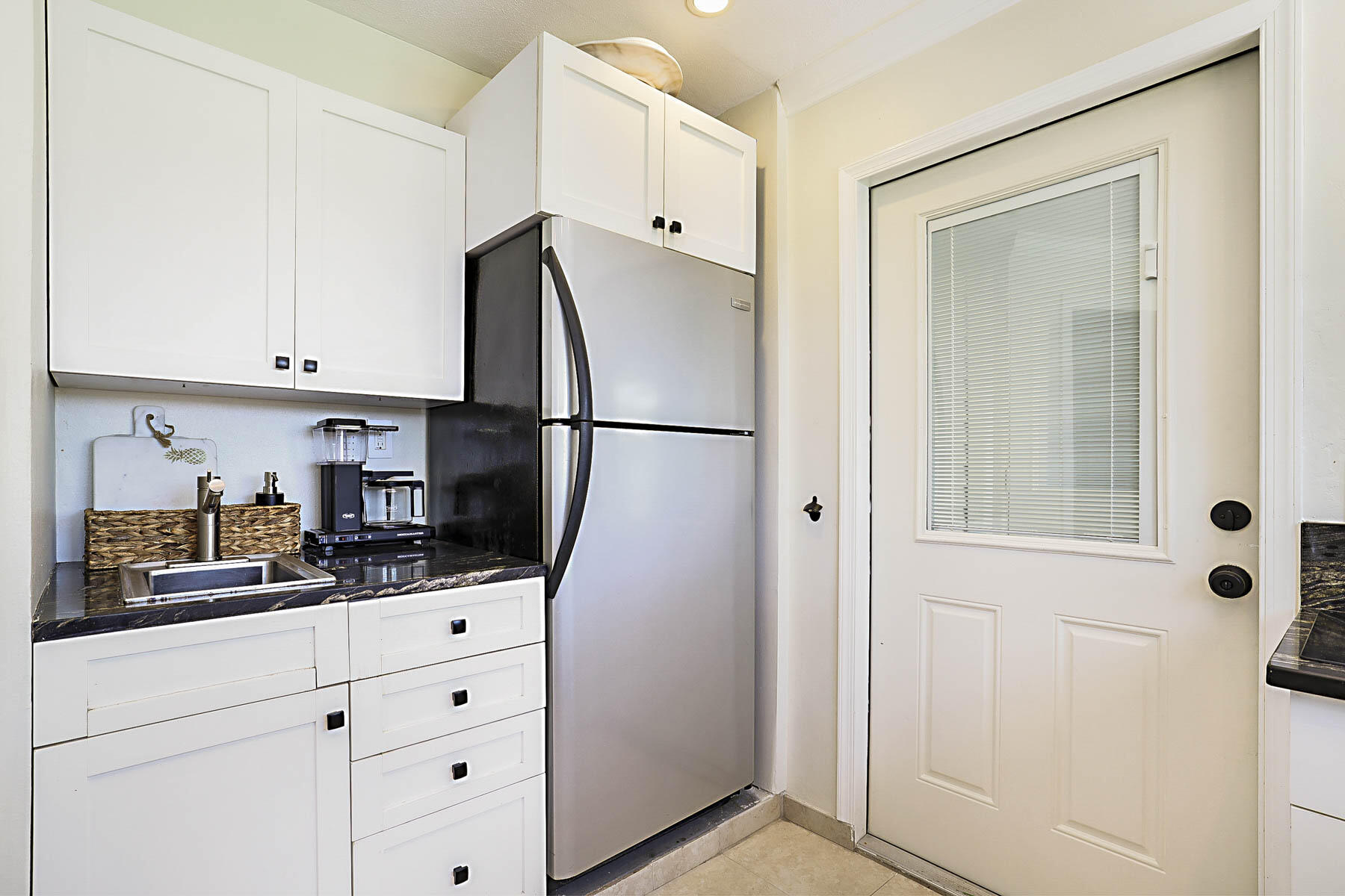 1630 N Ocean Breeze